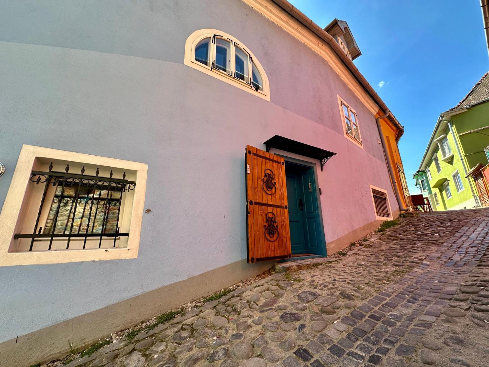 Studio By Casa Otto Сігішоара Екстер'єр фото